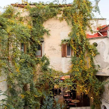 Iconic In Porta Carini By Wonderful Italy *